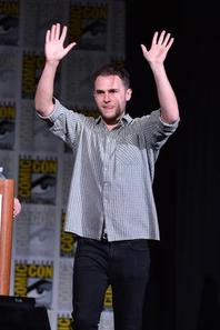 Iain De Caestecker