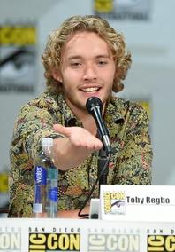 Toby Regbo