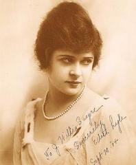 Edith Lyle