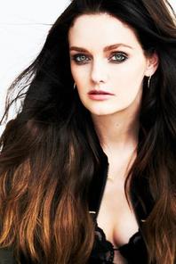 Lydia Hearst