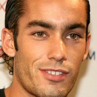 Aaron Diaz