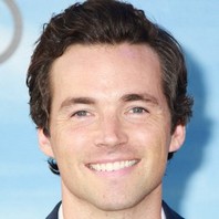 Ian Harding