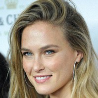 Bar Refaeli